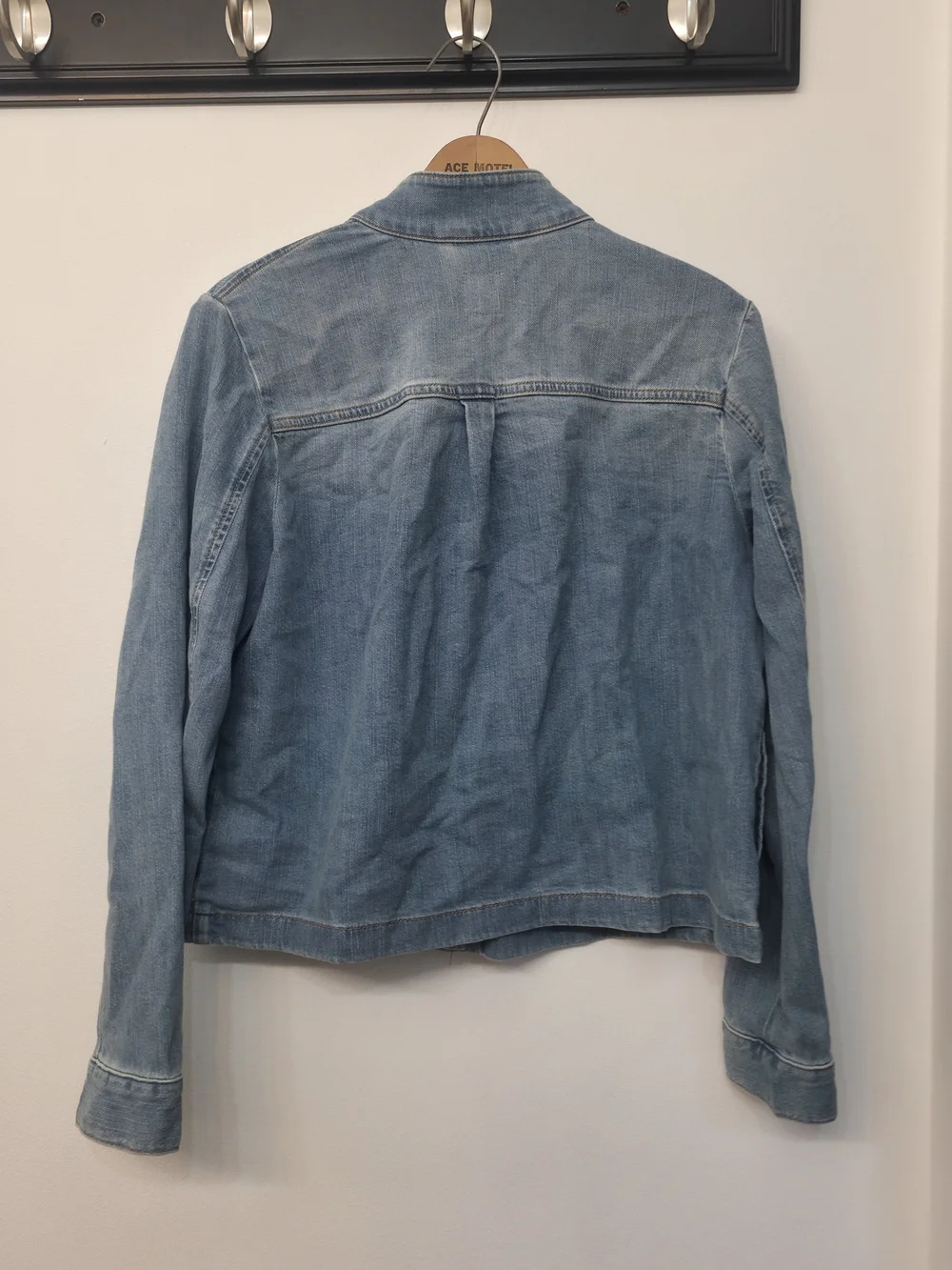 J. JILL Denim Light Wash Denim Button-Up Jacket
